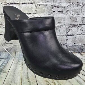 Dansko Rae Women’s Black Leather Studded Wooden   Slip-On Size 40 US 9